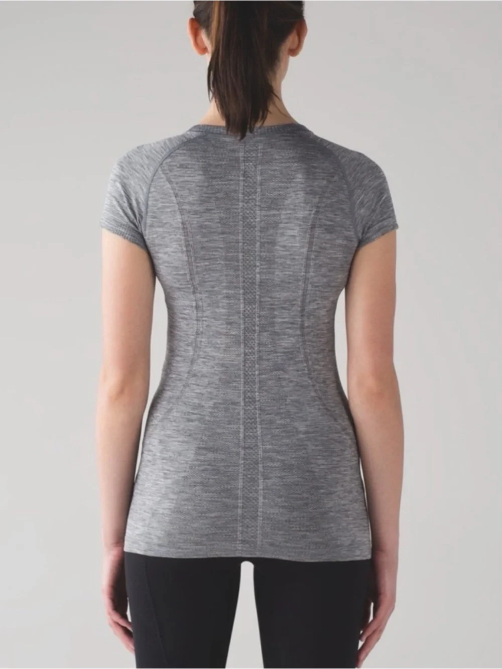 Lululemon Swiftly Tech Short Sleeve Crew Sz 10 In Slate / White